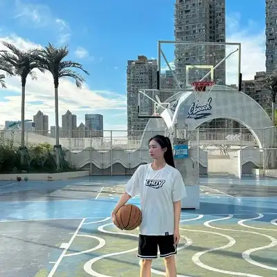 于一梓